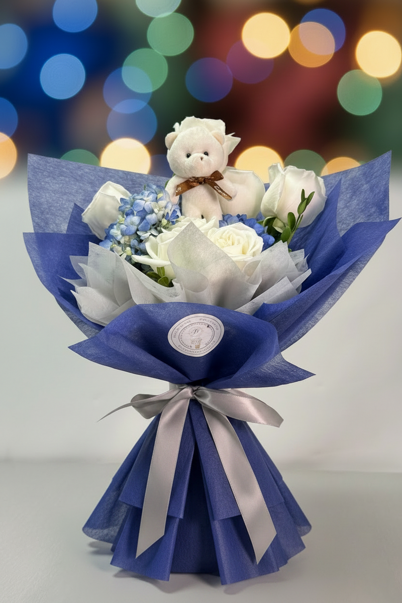 THE GRADUATE – Golden Roses Florist